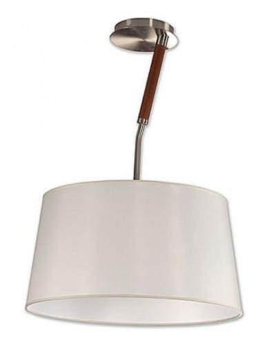 VELA lampa sufitowa, która jest połączeniem metalu i drewna oraz wykończona tekstylnym abażurem.
